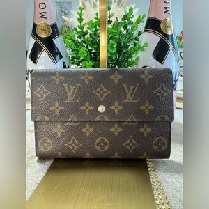 Louis Vuitton monogram big wallet pre owned
